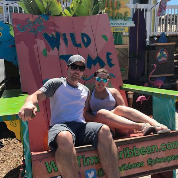 Meet your Posher, Amanda - Picture 1 of 1